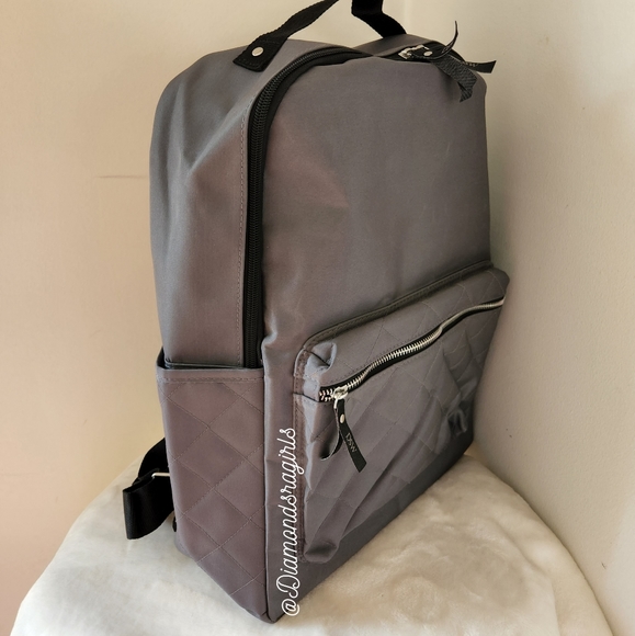 DSW Large Quilted Backpack Gray Black Silver NIP - Picture 4 of 15